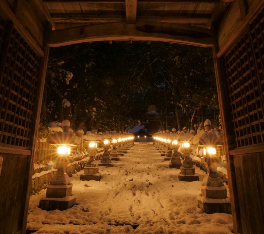 八幡神社 参道